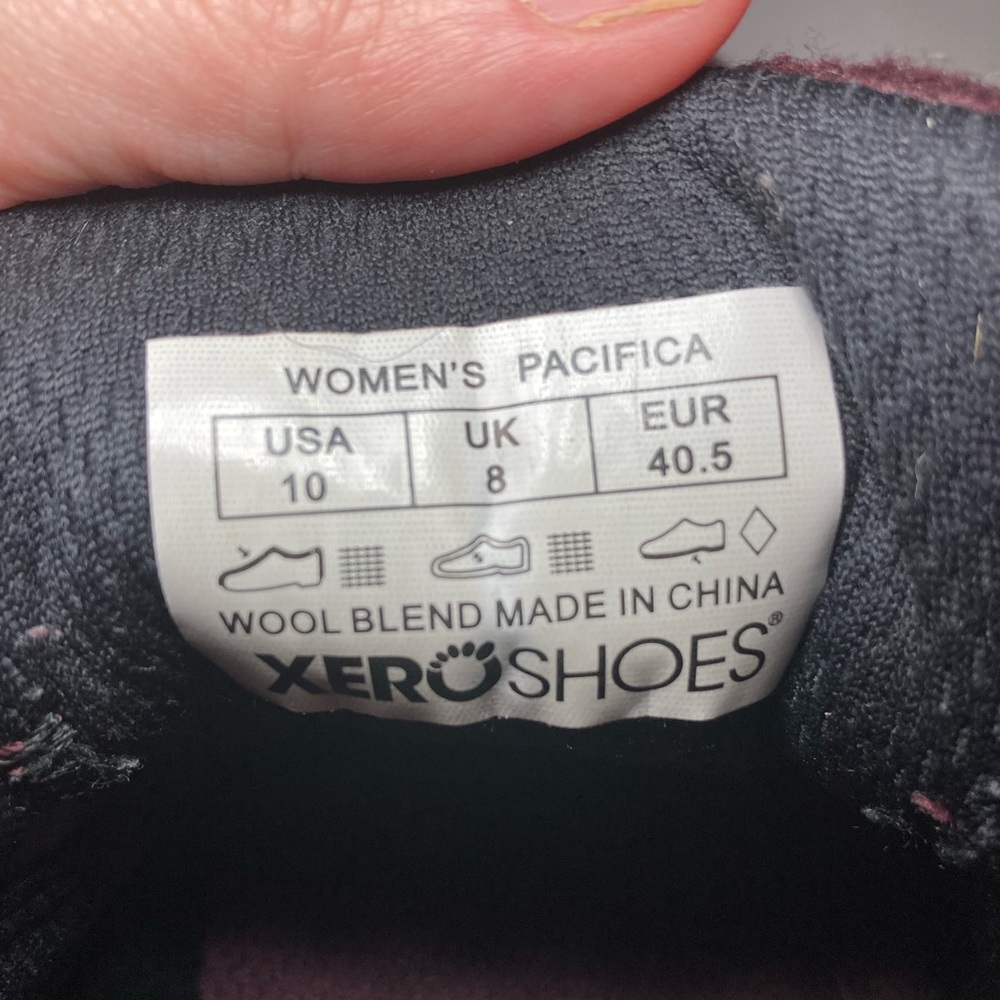 Xero Womens burgundy shoes! - Picture 6 of 12